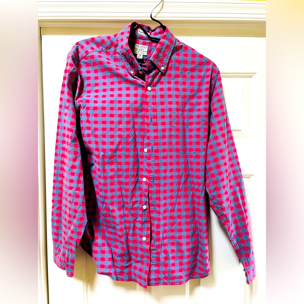 Mens size M JCrew Button Down Shirt